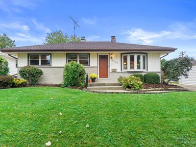 8200 West New Jersey AVENUE, Milwaukee, WI, 53220