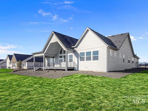 7th image of this home