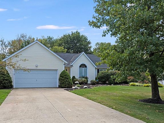 2nd image of 120 Brentwood Dr