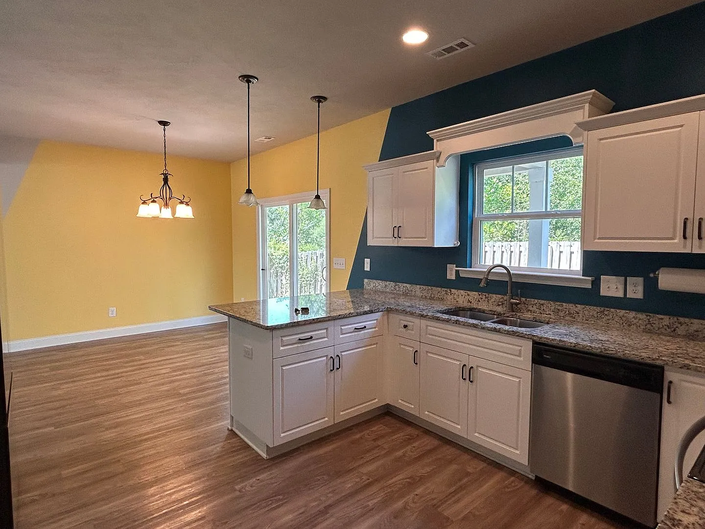 204 Pebble Lane in Harlem Georgia — Photo 4