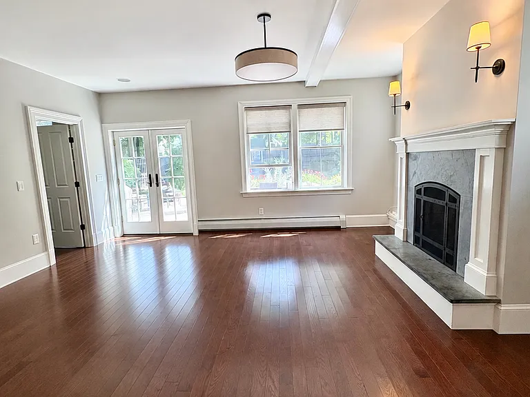 307 Wibird St — Photo 33