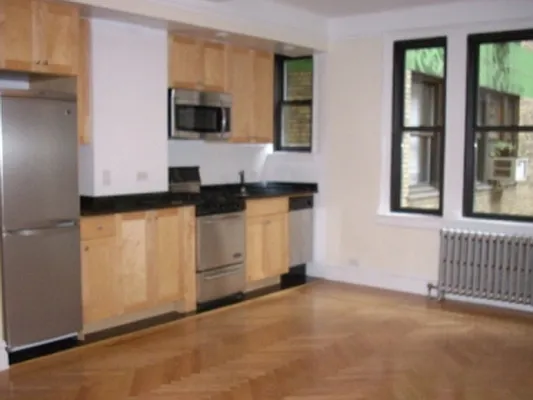 Rented by Citi Habitats | media 13