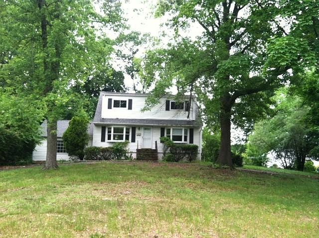 1st image of 9 Kent St