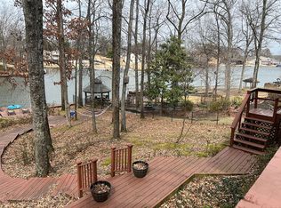 9734 Green Spruce Dr, Lakeland, TN 38002