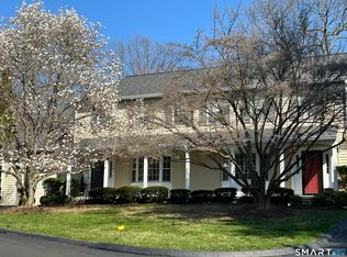15 Cambridge Dr #15, Madison, CT 06443