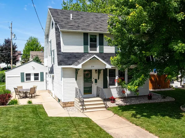 214 S Willow St, Kimberly, WI 54136