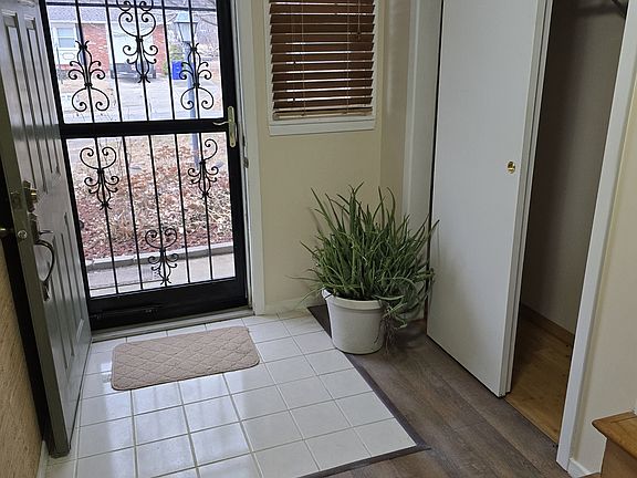 2nd image of 7517 N Lydia Ave
