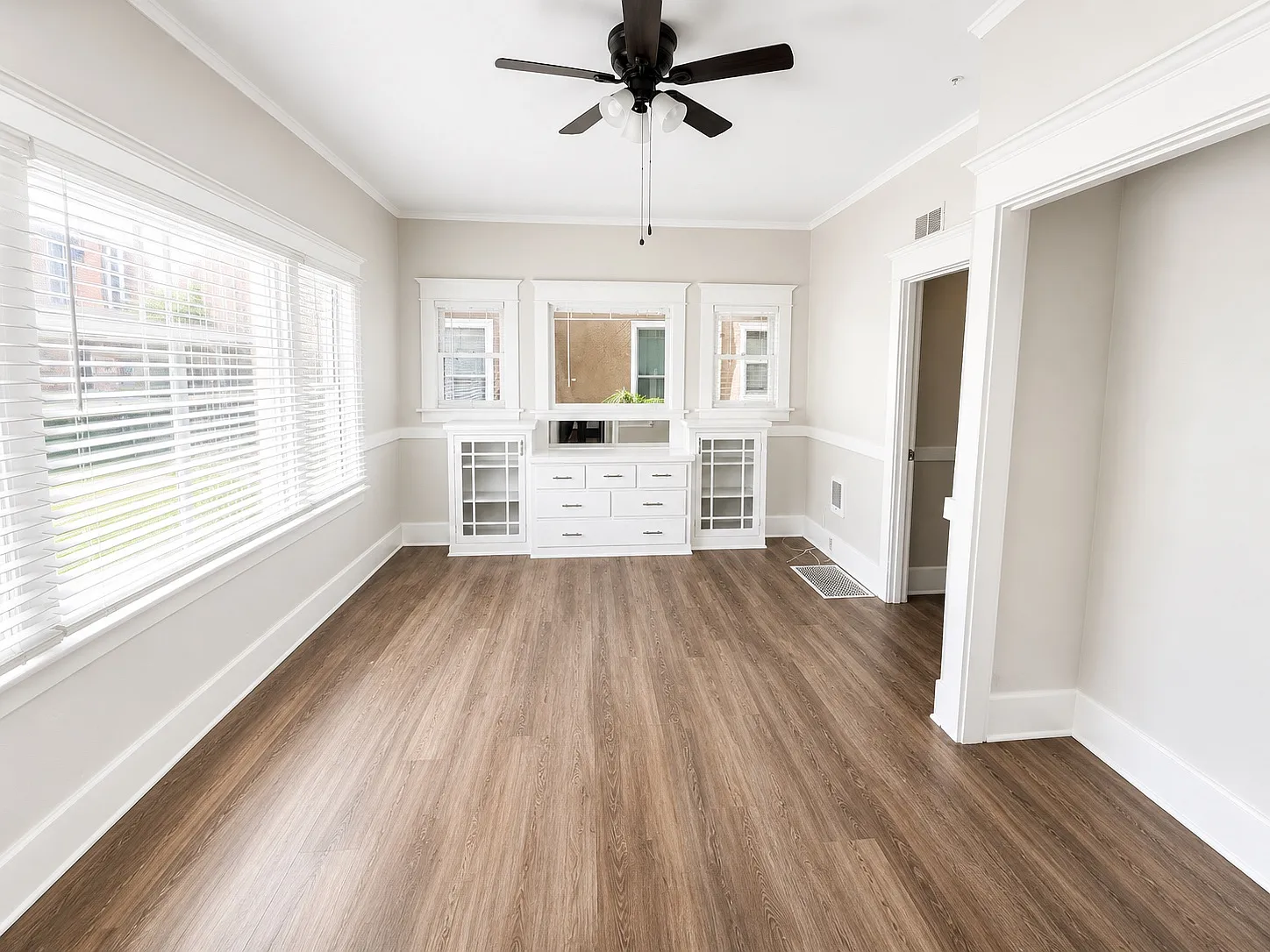 1065 E Ocean Blvd — Photo 2