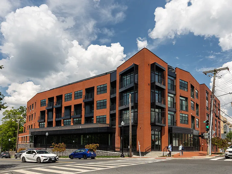 Arbor Metro Takoma — Photo 30