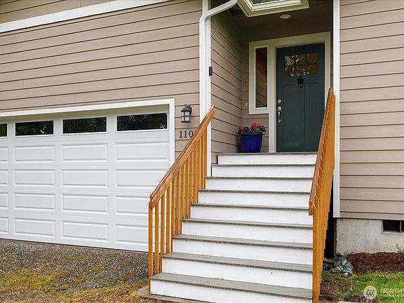 2nd image of 1105 Halsey Drive