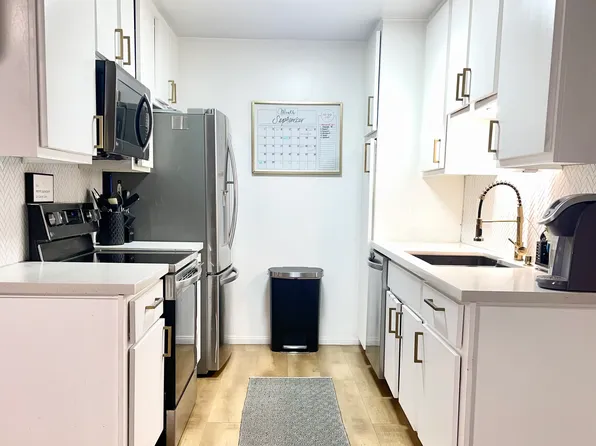 1061 Park Ave Unit 107, Long Beach, CA 90804