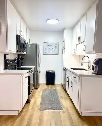 1061 Park Ave #107 Photo 1