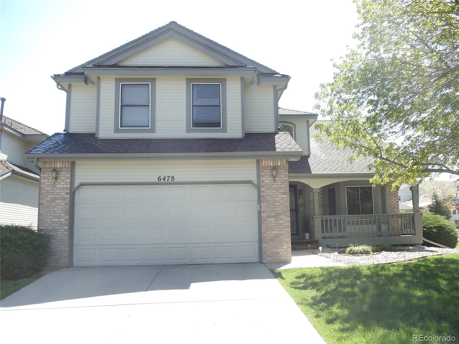 3 bed, 2.5 bath, 2097 sqft, $3,600 — Photo 2