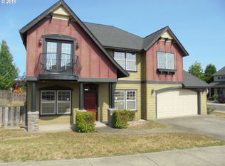 101 Sarah Bear Dr, Roseburg, OR 97496