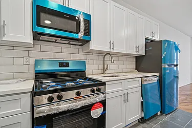 Rented by Cooper & Cooper Real Estate