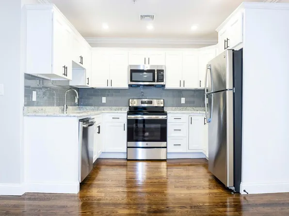 66 Morris St #1, Boston, MA 02128