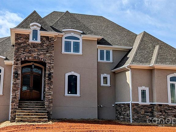 2nd image of 128 Hunts Landing Dr