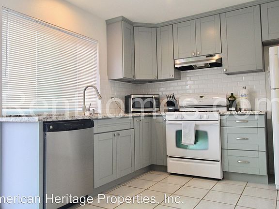 5th image of 10938 Westmore Ln