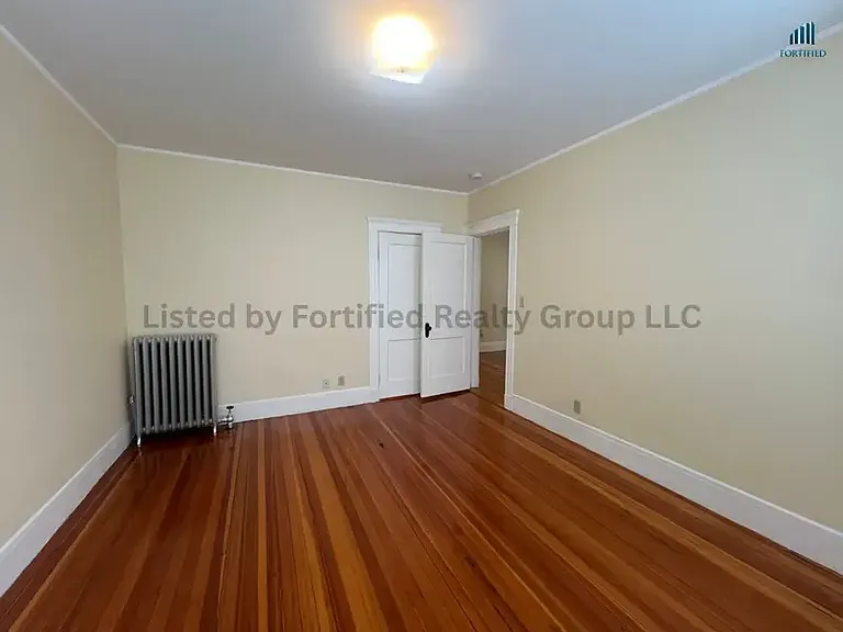 142 Washington St #3 — Photo 12