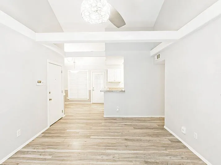10590 High Hollows Dr #284 — Photo 13