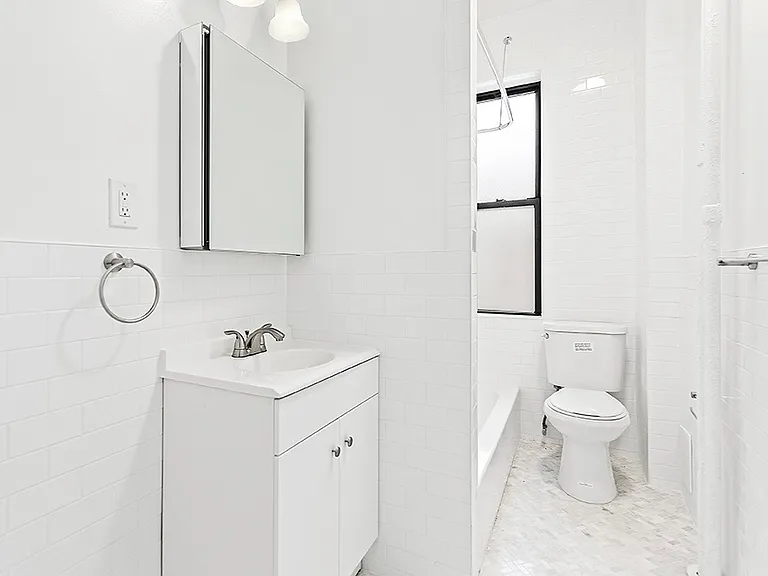 530 W 123rd St #10 — Photo 6