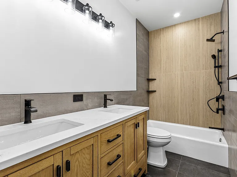 388 Warburton Ave #2 — Photo 9