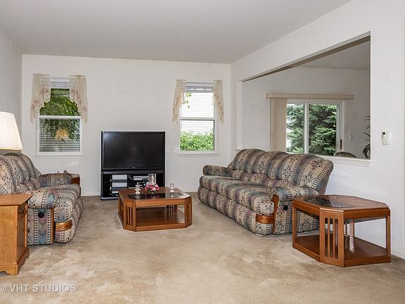2nd image of 20854 W Torrey Pnes