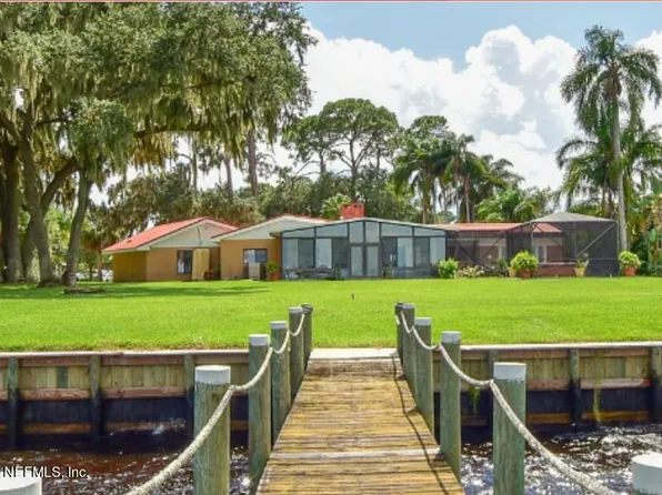 104 PARADISE Circle, Crescent City, FL 32112
