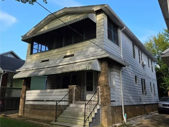 3615 W 122nd St, Cleveland, OH 44111