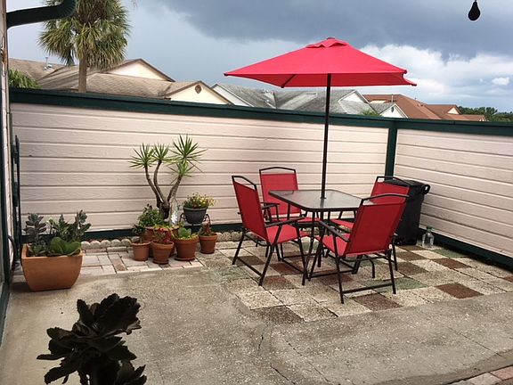 2nd image of 11518 Thurston Way