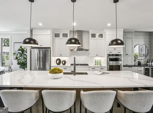 2090 Emmet Park Ln, Decatur, GA 30033