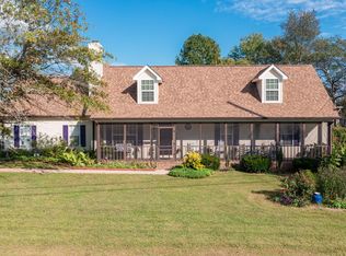 1939 Sterling St, Murfreesboro, TN 37127