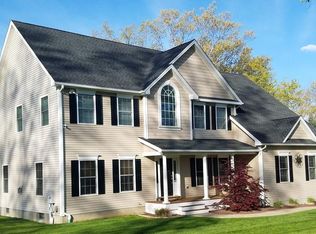 212 Ichabod Rd, Southbury, CT 06488