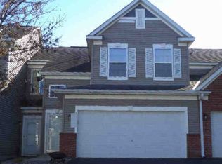 2925 Spy Glass Dr, Chaska, MN 55318