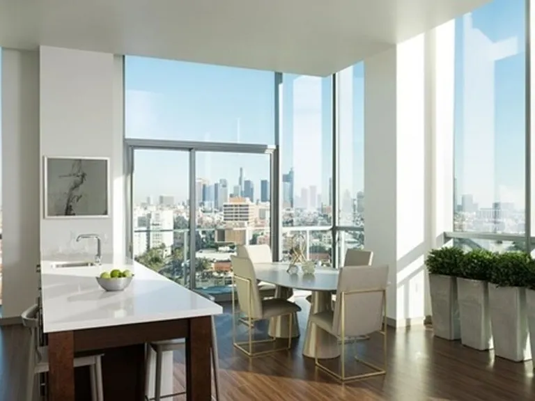 3033 Wilshire Ave #816 — Photo 11