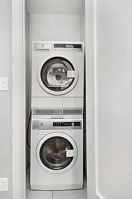 Rented by Compass | media 17