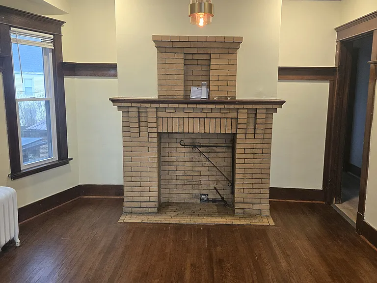 2425 Niagara St #2 — Photo 4