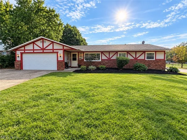 5646 Vista Cir, Willoughby, OH 44094