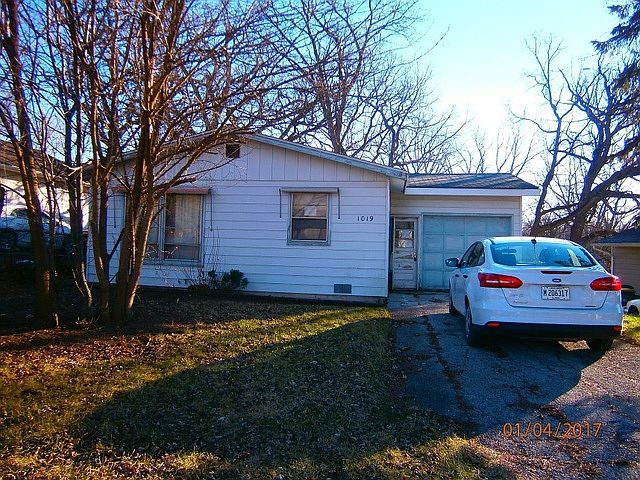1st image of 1019 Barberry Ln
