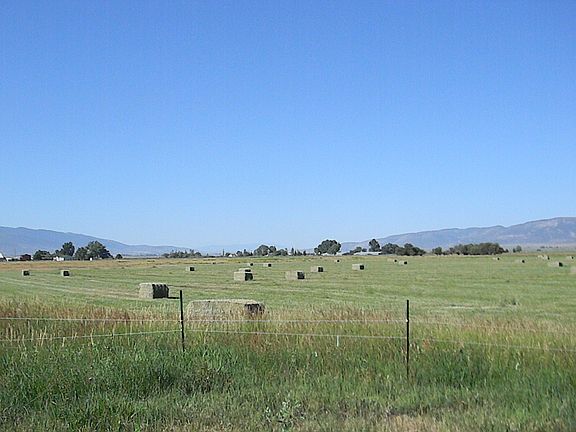 2nd image of 14700 N Hwy 132