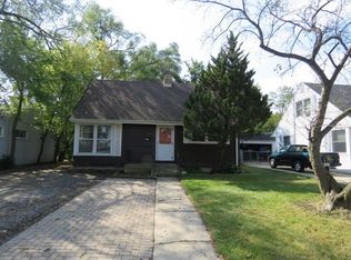 619 W Palatine Rd, Palatine, IL 60067