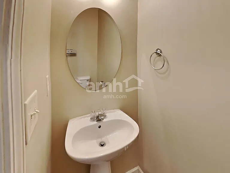 19134 Long Pond Ln — Photo 10