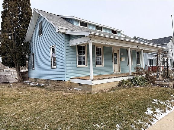 2nd image of 305 E North St