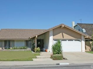 9841 Lapworth Cir, Huntington Beach, CA 92646