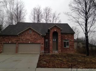 3682 S Athanasia Way, Fort Gratiot, MI 48059