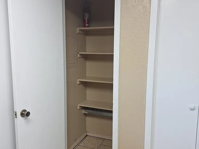 3 Emerald Ct — Photo 7