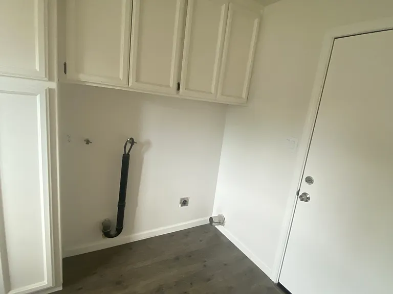 805 Poplar Ave — Photo 14