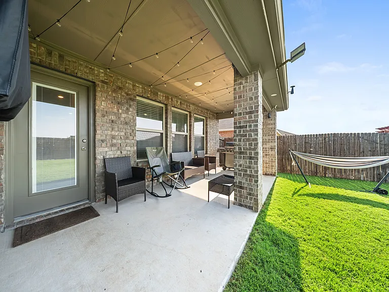 2920 Roper St — Photo 24