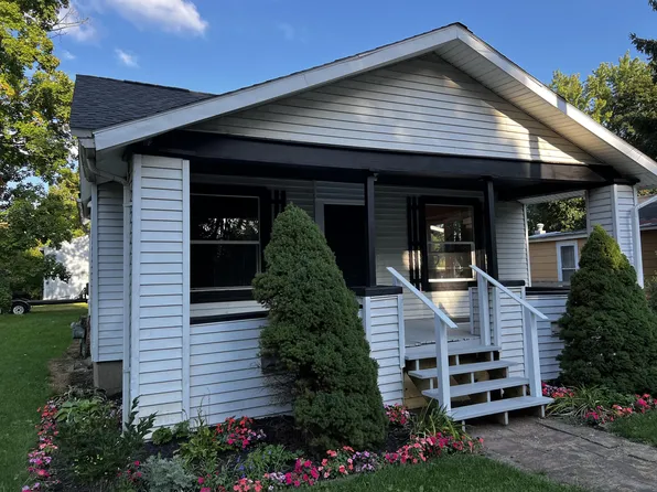 209 N 4th St, Sturgis, MI 49091