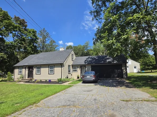 22 May St, North Attleboro, MA 02760